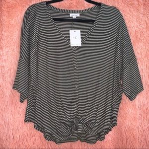 Striped flowy Knot Top